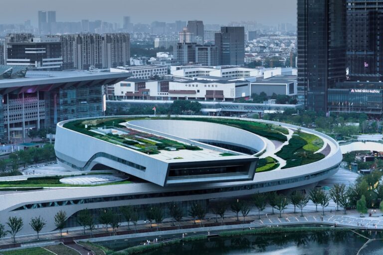 Ochrona przyrody w miastach - zielone inicjatywy i ich rola